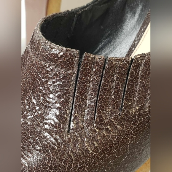 Prada Brown Leather Platform Pumps  SZ 39 - Picture 6 of 15